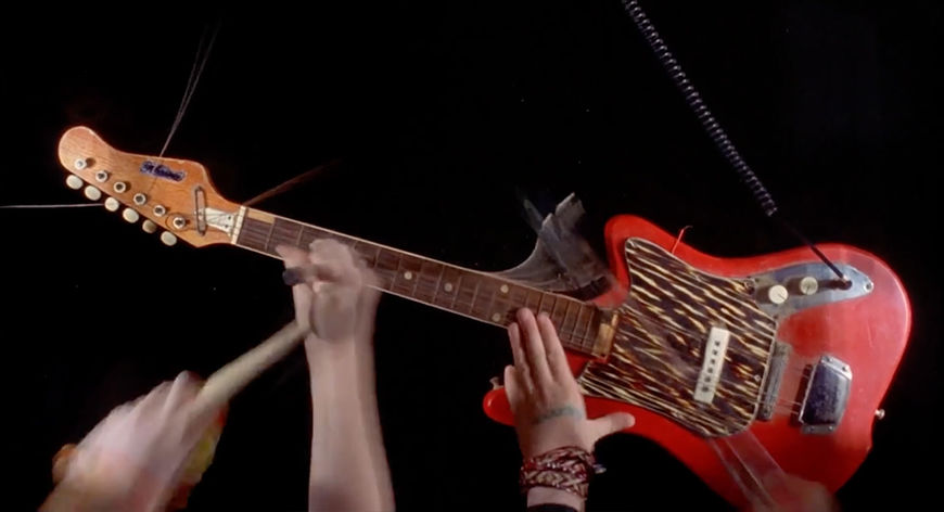 IMAGE: Still - Airheads guitar dismantle